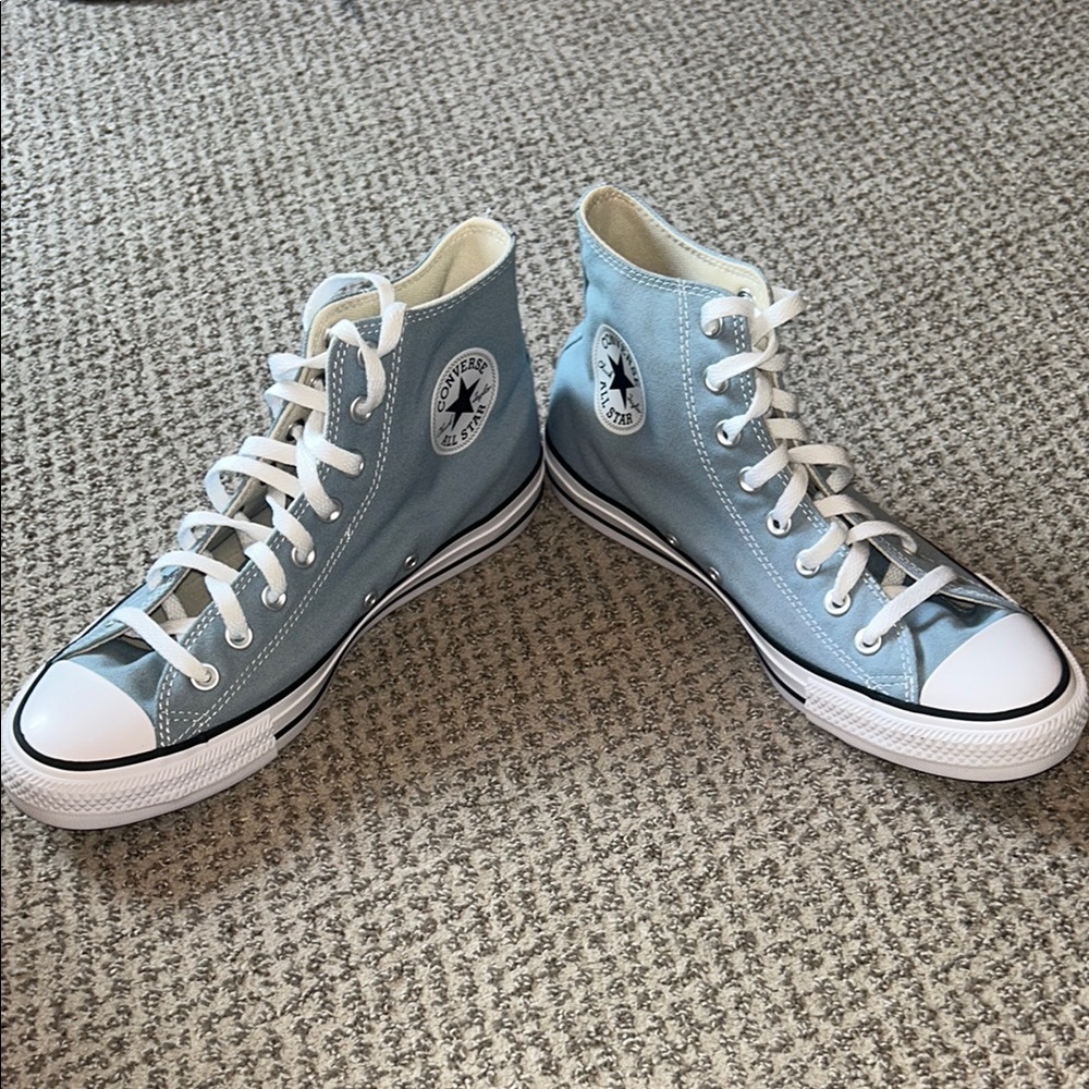 Converse Sky Blue High-Tops